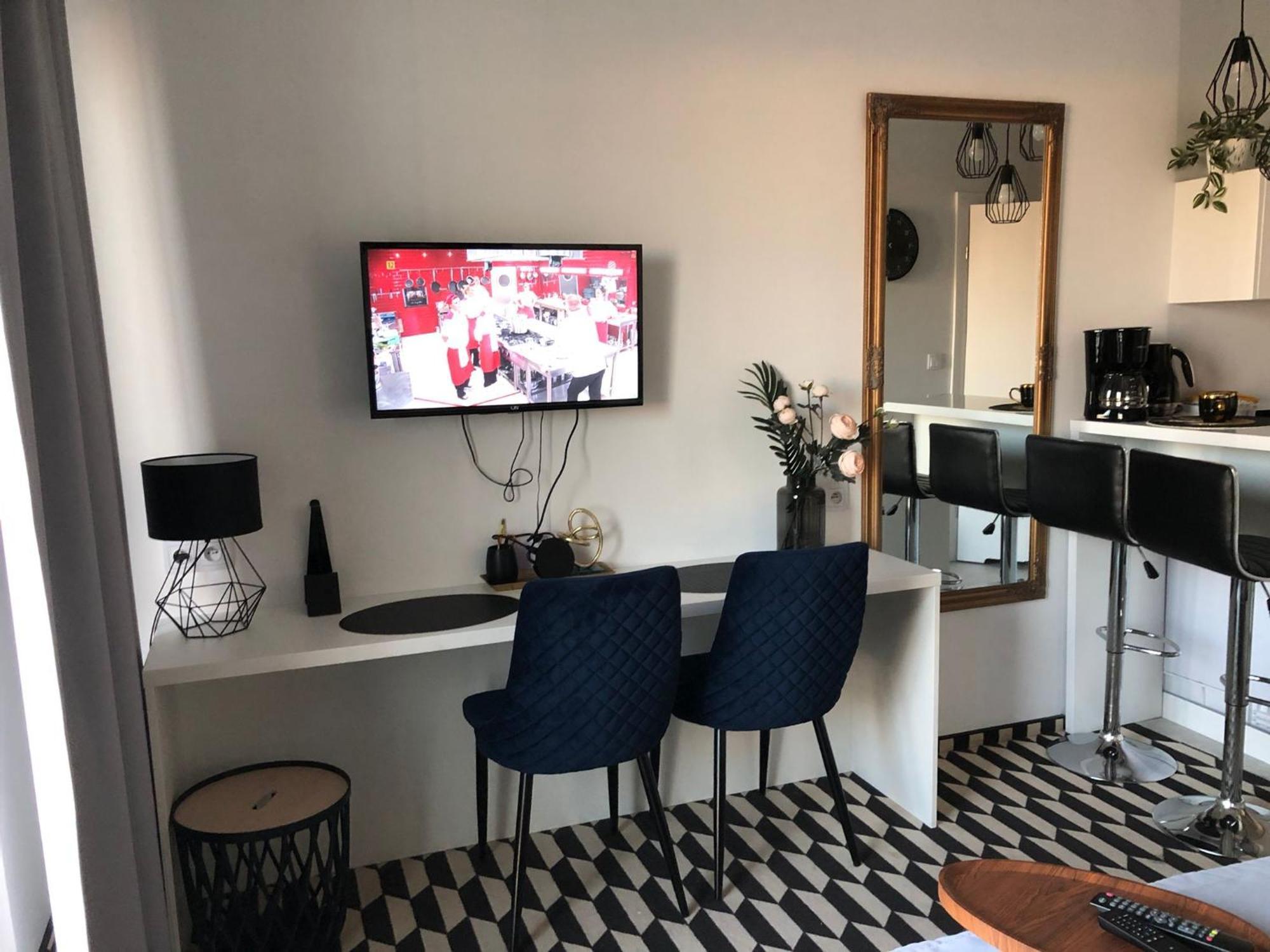 Lägenhet Apartment *